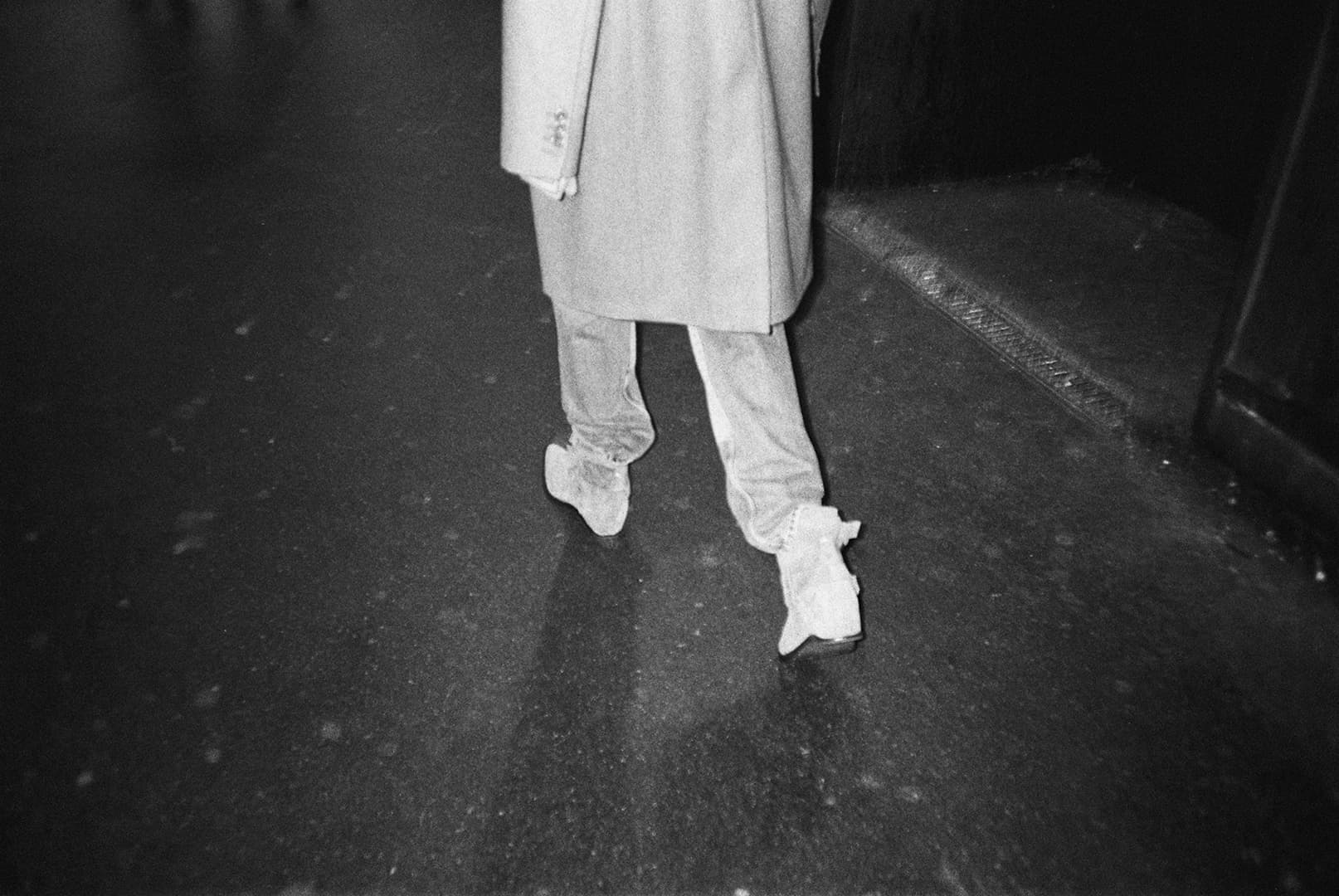 Marie Déhé Photographer for Wallpaper